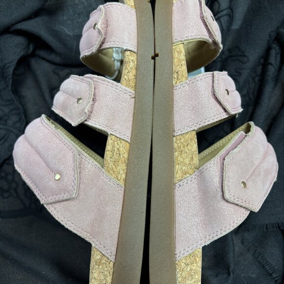 NWT and original box. Revitalign Women's Adjustable Slide Sandal. - Picture 3 of 5